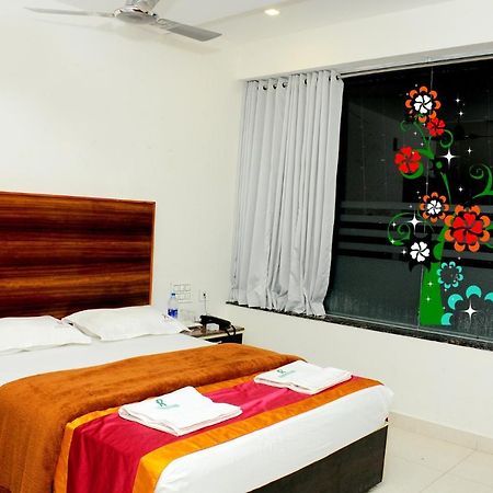Hotel Rathna Park Perambalur Екстер'єр фото