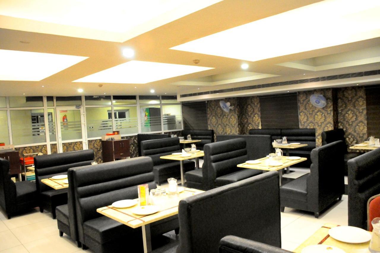 Hotel Rathna Park Perambalur Екстер'єр фото