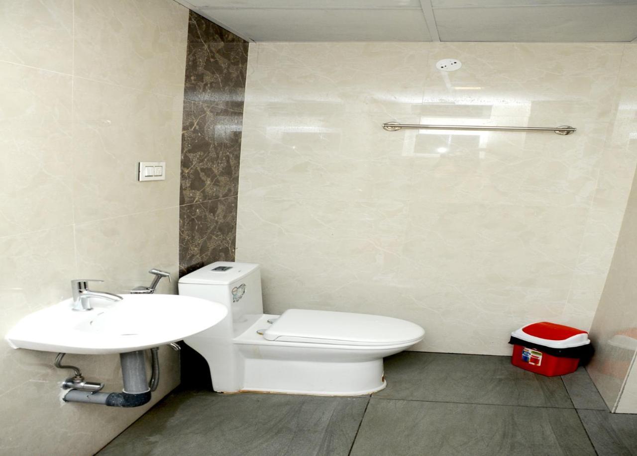 Hotel Rathna Park Perambalur Екстер'єр фото