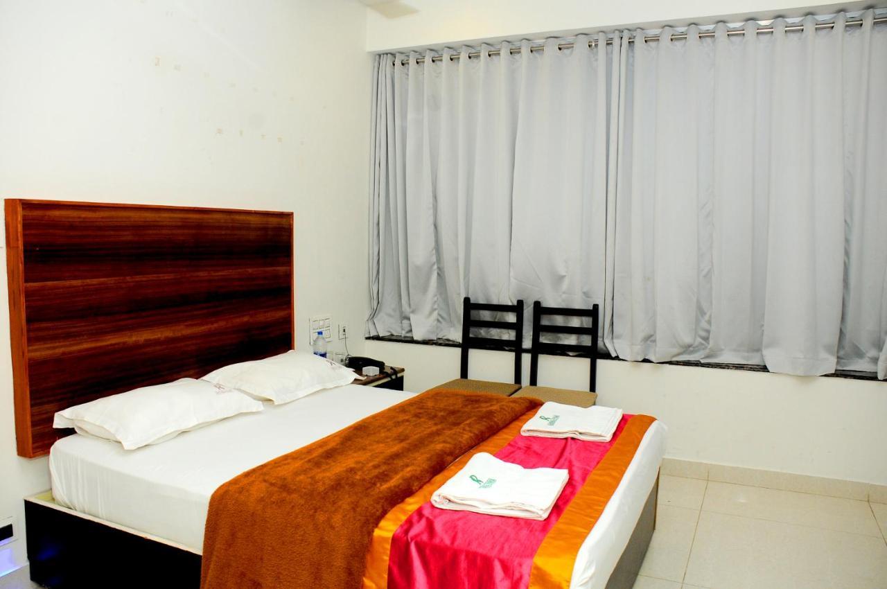 Hotel Rathna Park Perambalur Екстер'єр фото